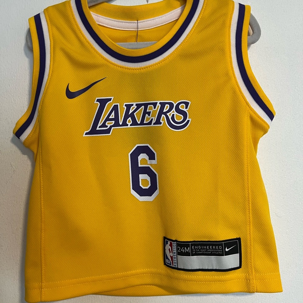 Nike Kids Lakers Gold Basketball Jersey - Picture 2 of 8